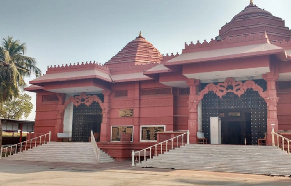 ISKCON Temple Surat in Fresnillo Pictures